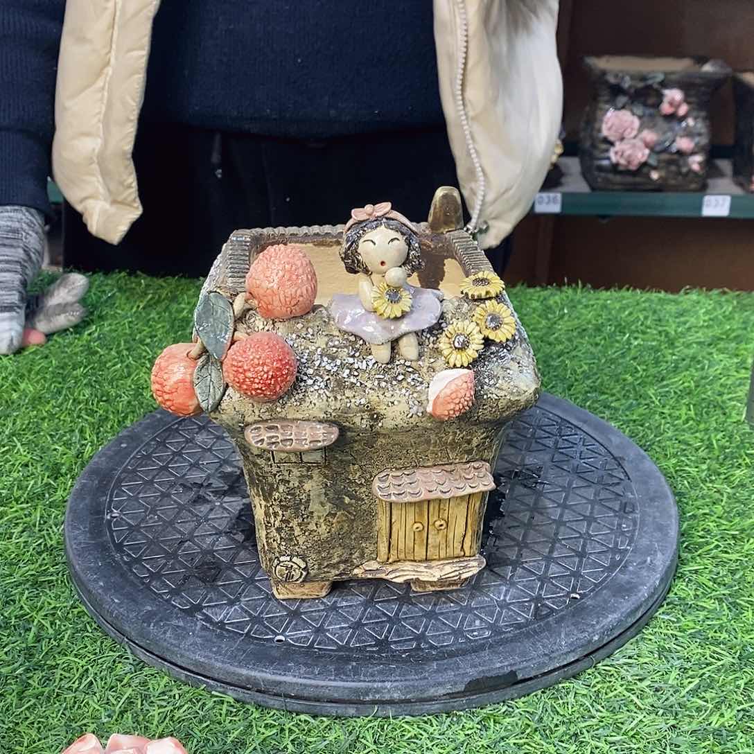 红陶青藤花器多肉花盆