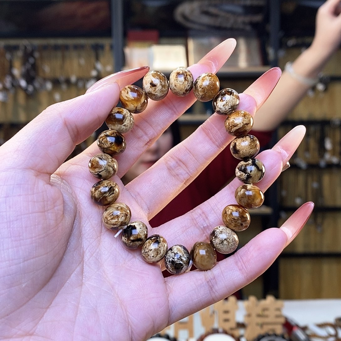 琥珀裸石未镶嵌辽****司11m花珀