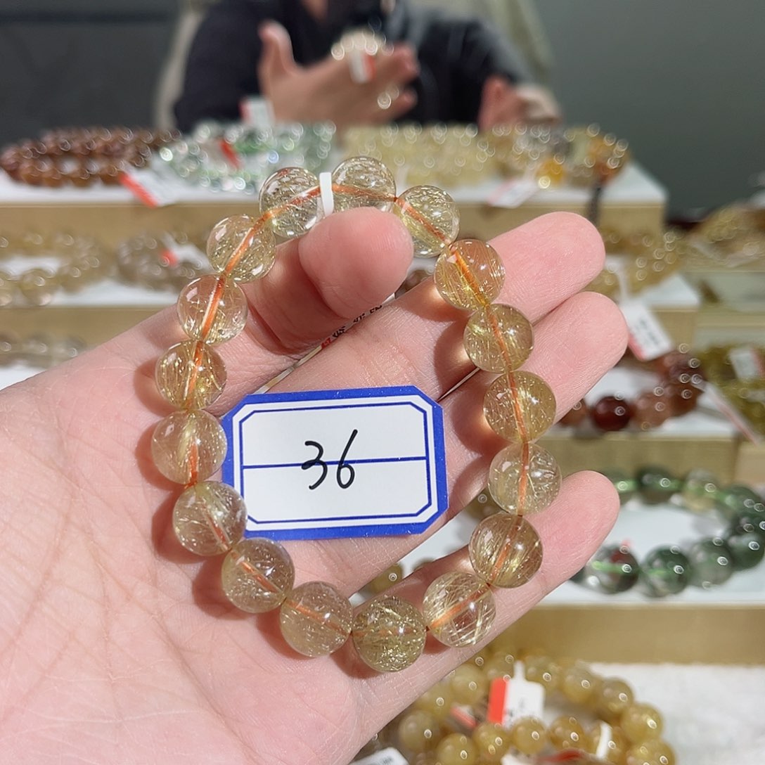 水晶手串未镶嵌柠*?
