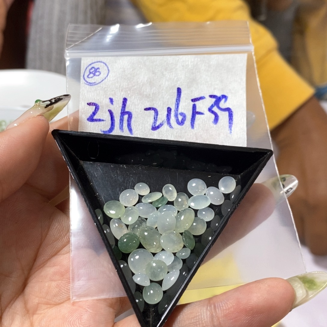 定制翡翠未镶嵌z*h不