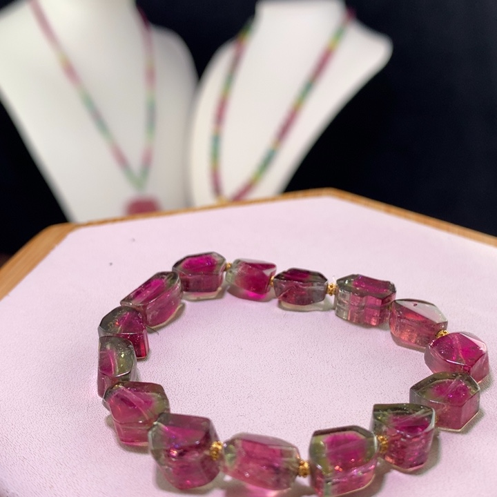 双色碧玺手链未镶嵌