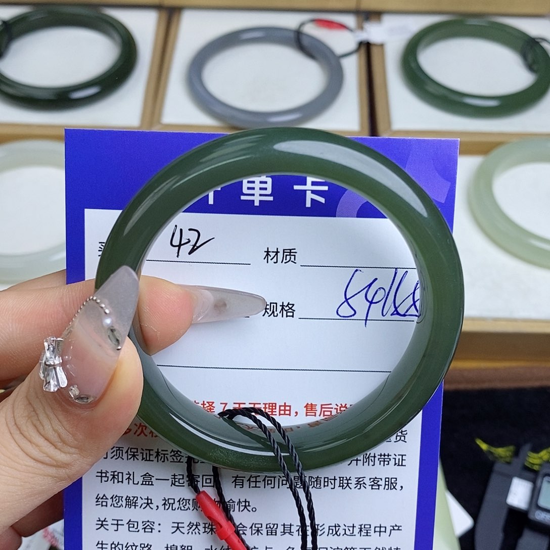 和田玉手镯未镶嵌QD