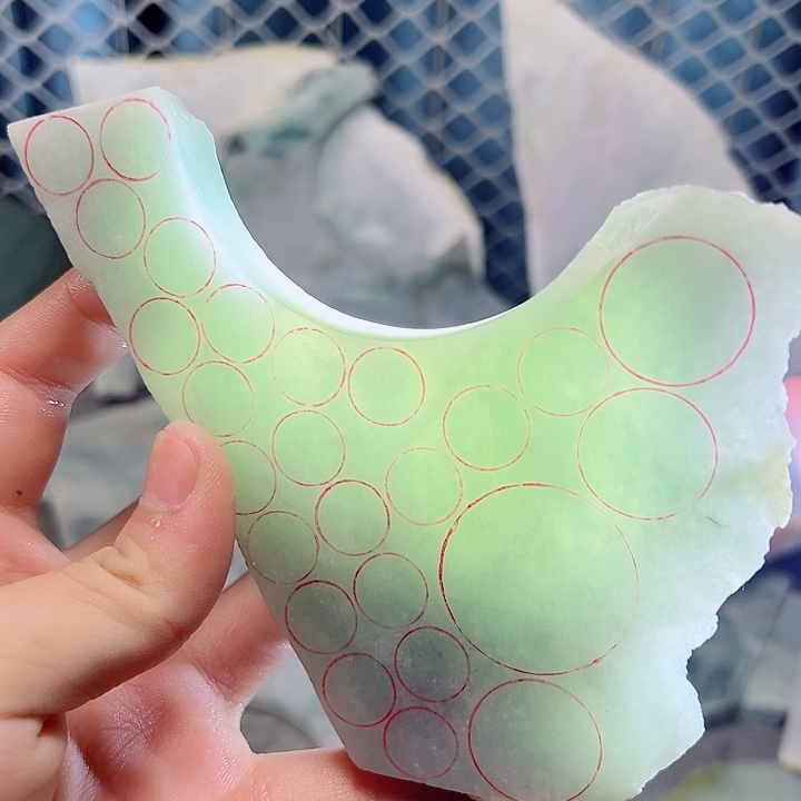 西***者翡翠未镶嵌颈饰纯天然缅甸翡翠