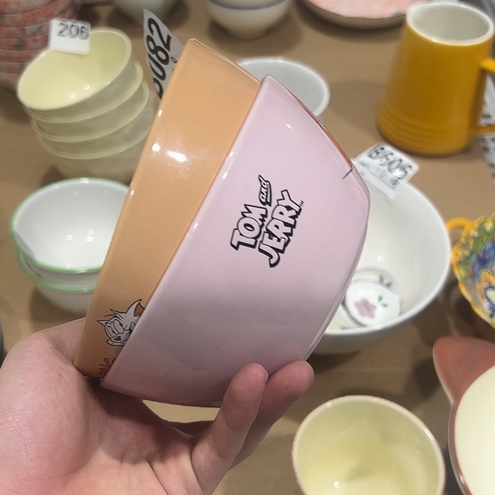 瓷陶瓷微微的颤动