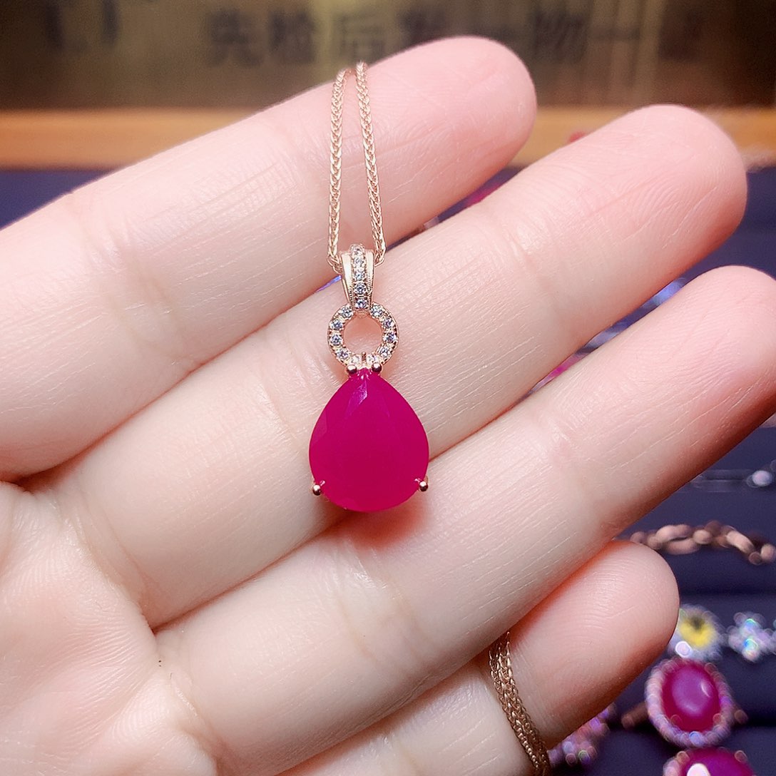 银S925镶嵌颈饰红宝石