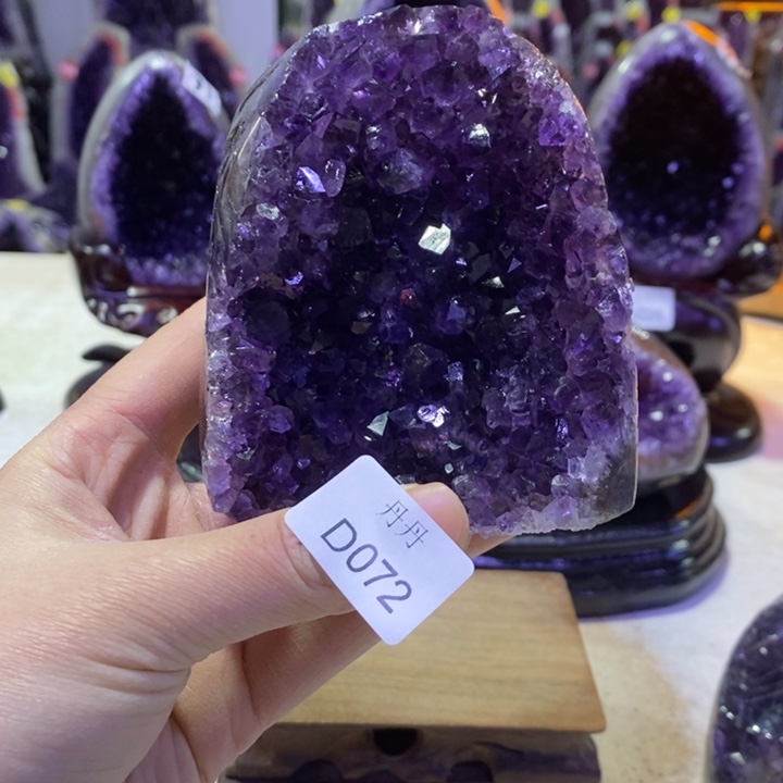 水晶摆件未镶嵌摆件