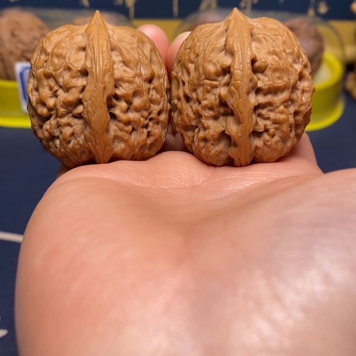 把件文玩核桃精品磙石