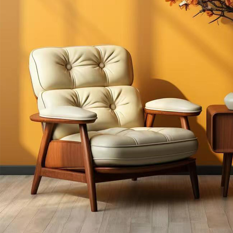 新中式阳台小型真皮单人沙发椅轻奢高级感客厅实木休闲椅2025新款