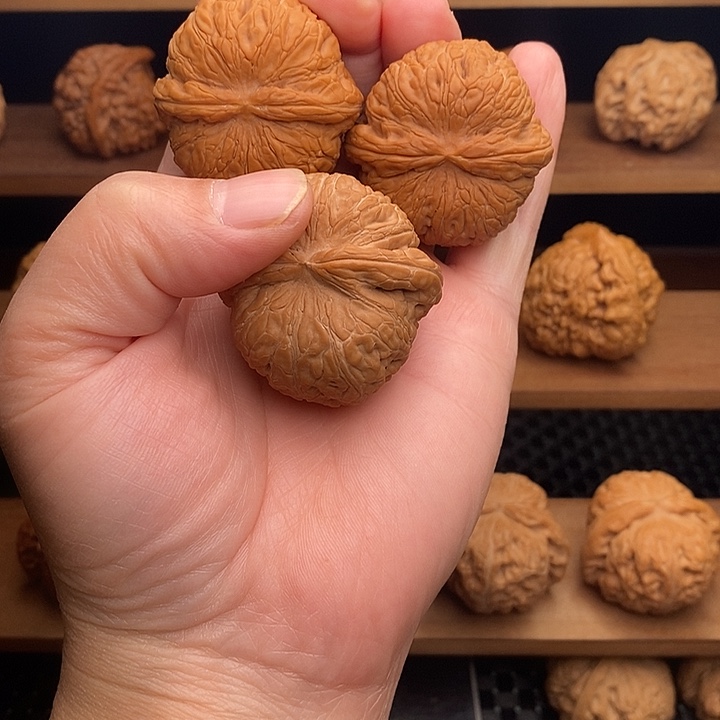 文玩核桃吊坠球宝42