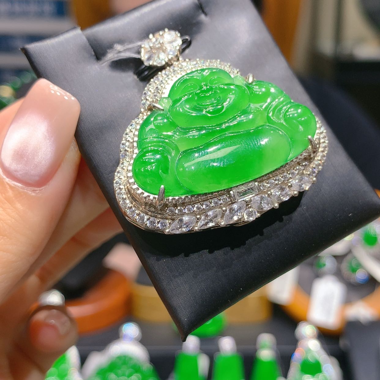 【闪购商品】颈饰银S925镶嵌翡翠4柒姐