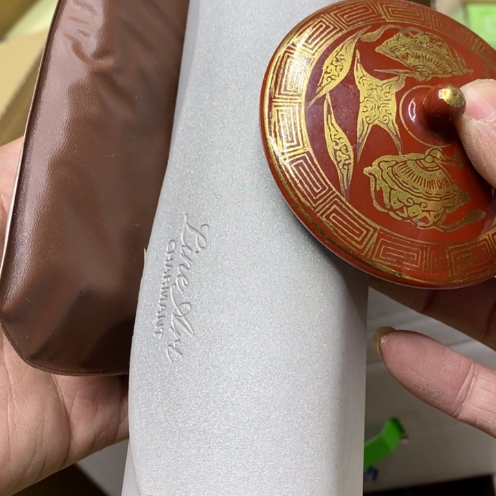 摆件赟*哈哈哈哈哈哈哈哈