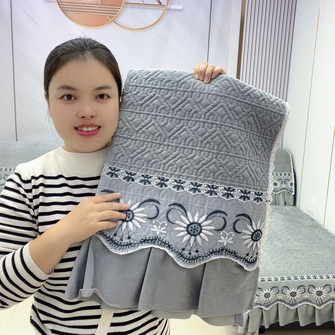 小***英化纤向阳灰色210➕飞➕300