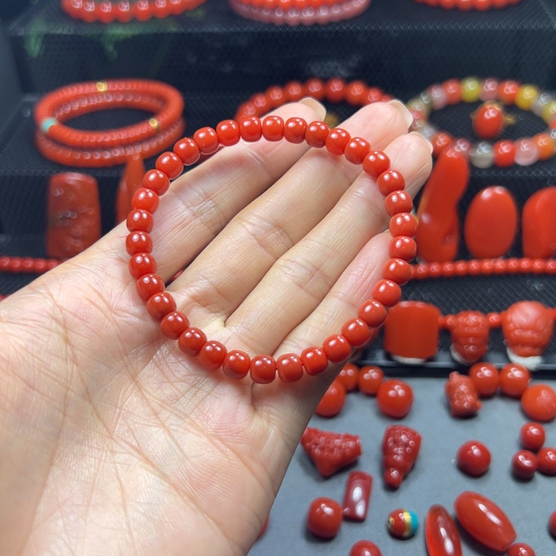 南红玛瑙未镶嵌珠宝奇石