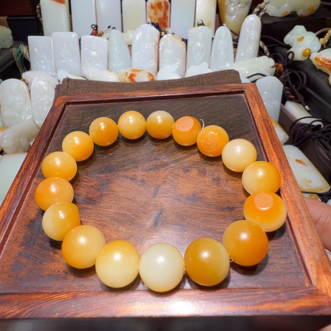 和田玉手串未镶嵌朱*朱