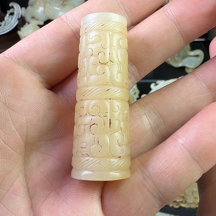 和田玉（糖玉）未镶嵌挂件