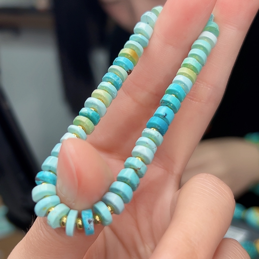 未镶嵌绿松石珠宝奇石