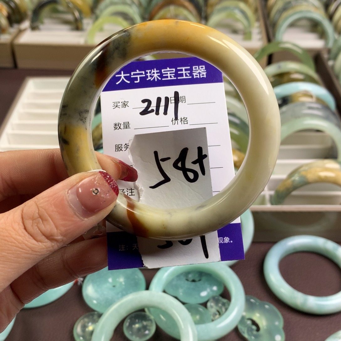 蛇纹石玉手镯未镶嵌2111