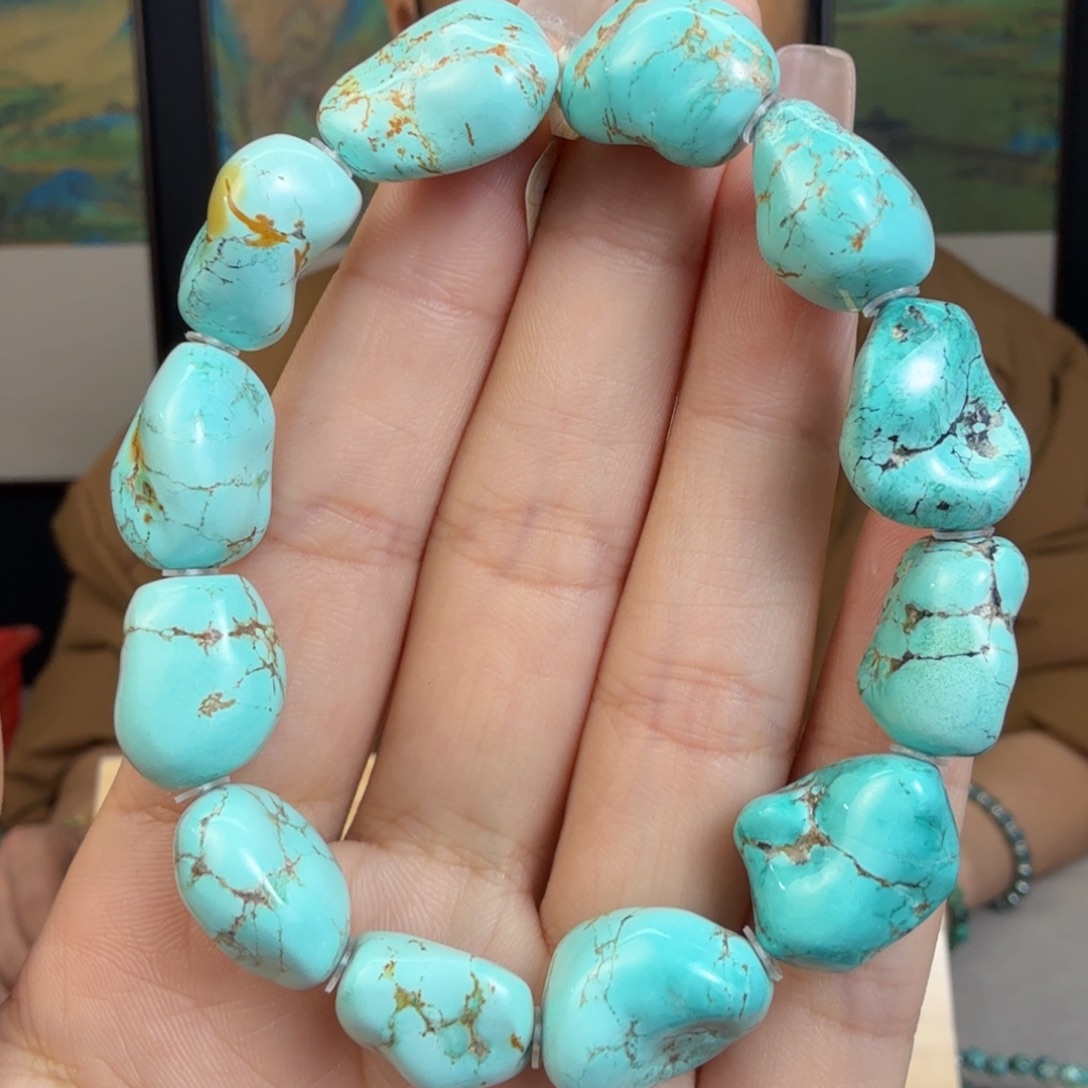 绿松石未镶嵌珠宝奇石