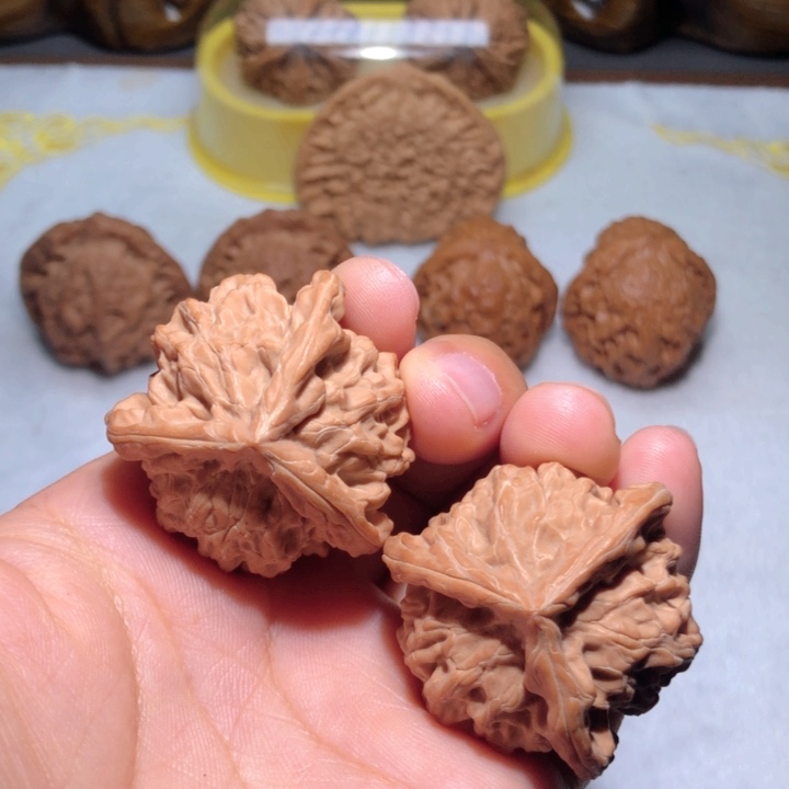 把件文玩核桃38盘山奔