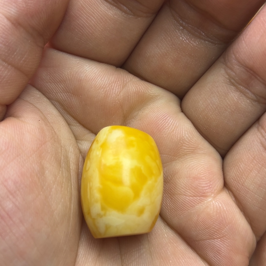 琥珀未镶嵌吊坠(不含链)
