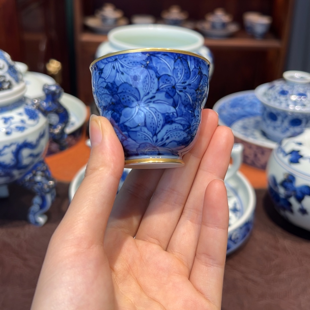 青花雯华堂手绘杯杯