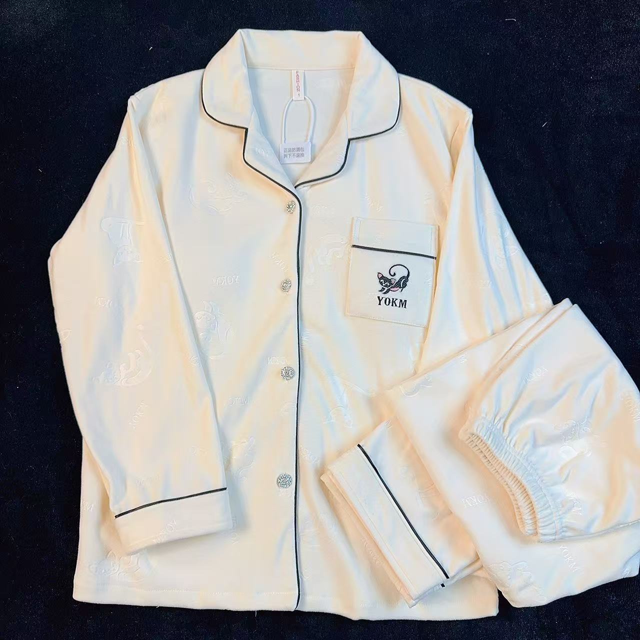 冬季清沧【德绒+胸垫】保暖长袖长裤睡衣女网红时尚家居服