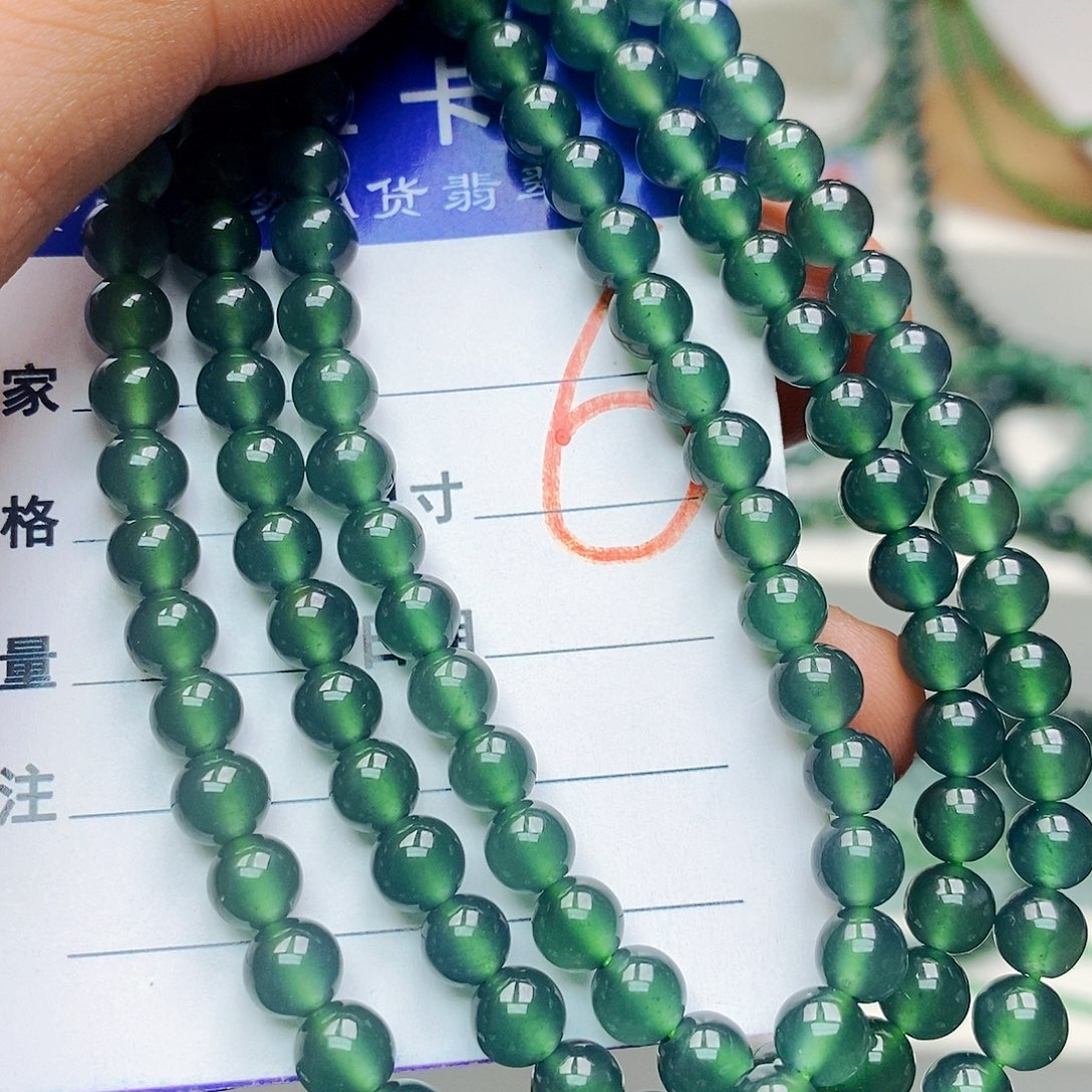 翡翠未镶嵌手链翡翠