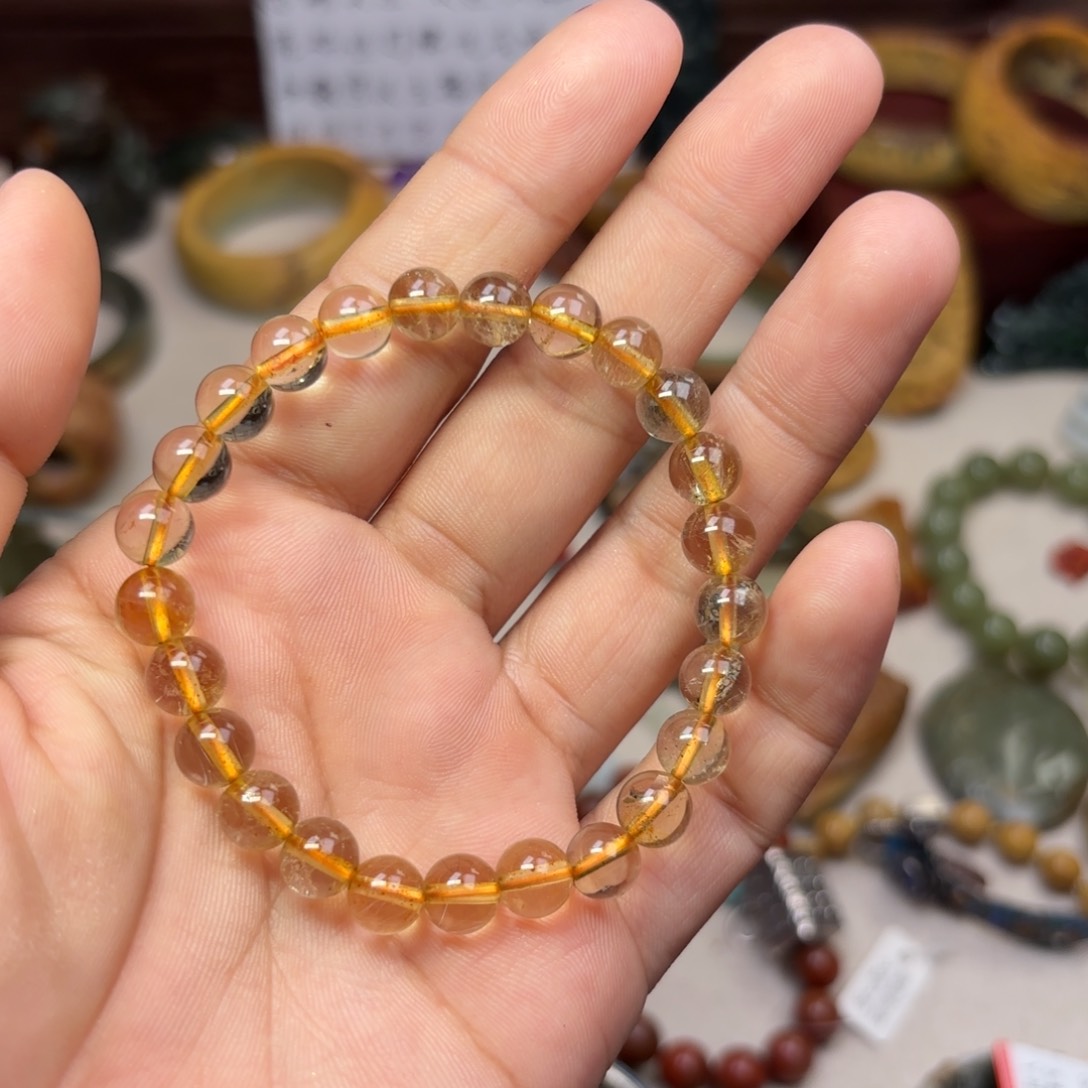 和田玉（碧玉）颈饰未镶嵌西****茄