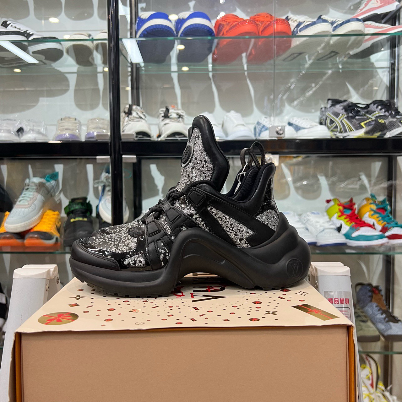 99新 LouisVuitton/路易威登 LV繁星满钻老爹鞋37码 原盒 98新