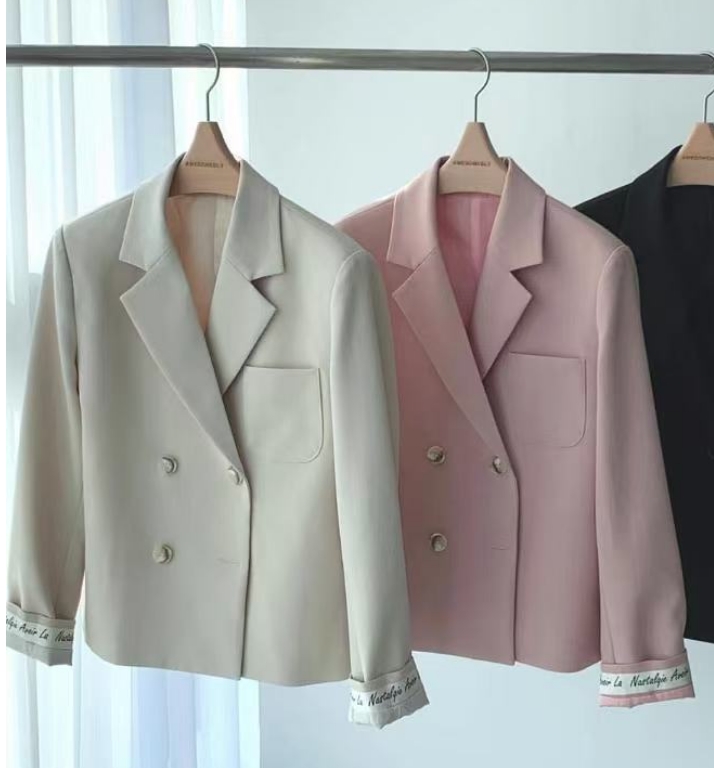 【不要上架】2025新款韩国双排扣时尚女士短款休闲西服上衣