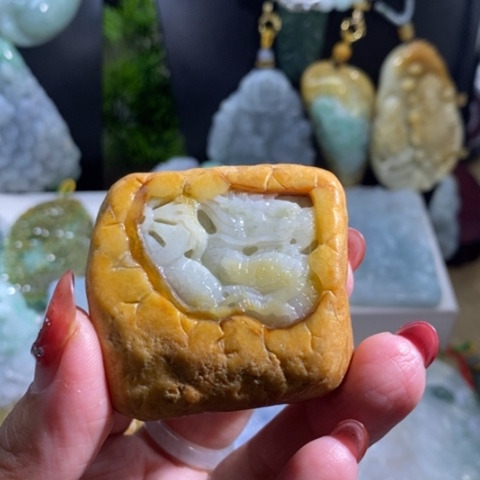 【闪购商品】颈饰未镶嵌翡翠龙牌