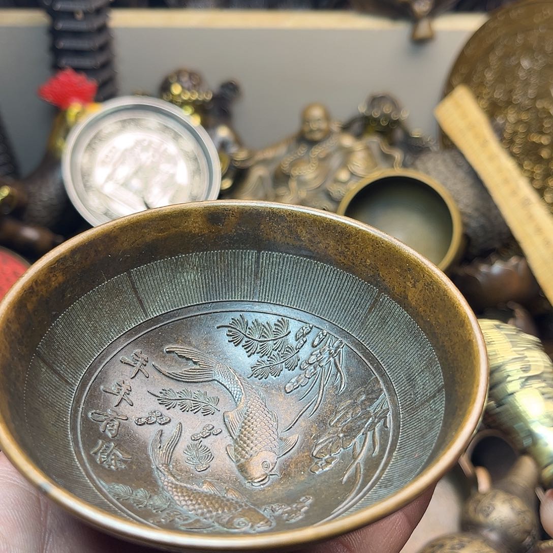 精美铜器工艺品等