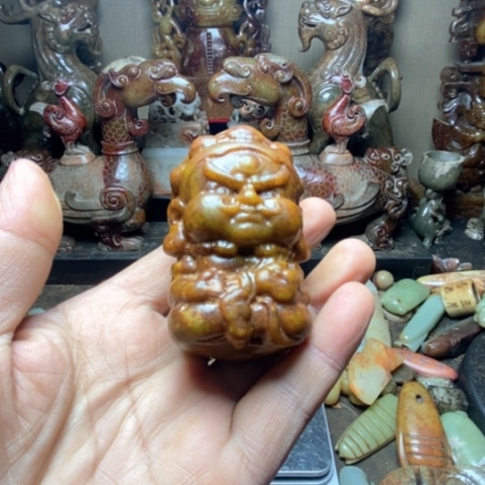 未镶嵌和田玉摆件