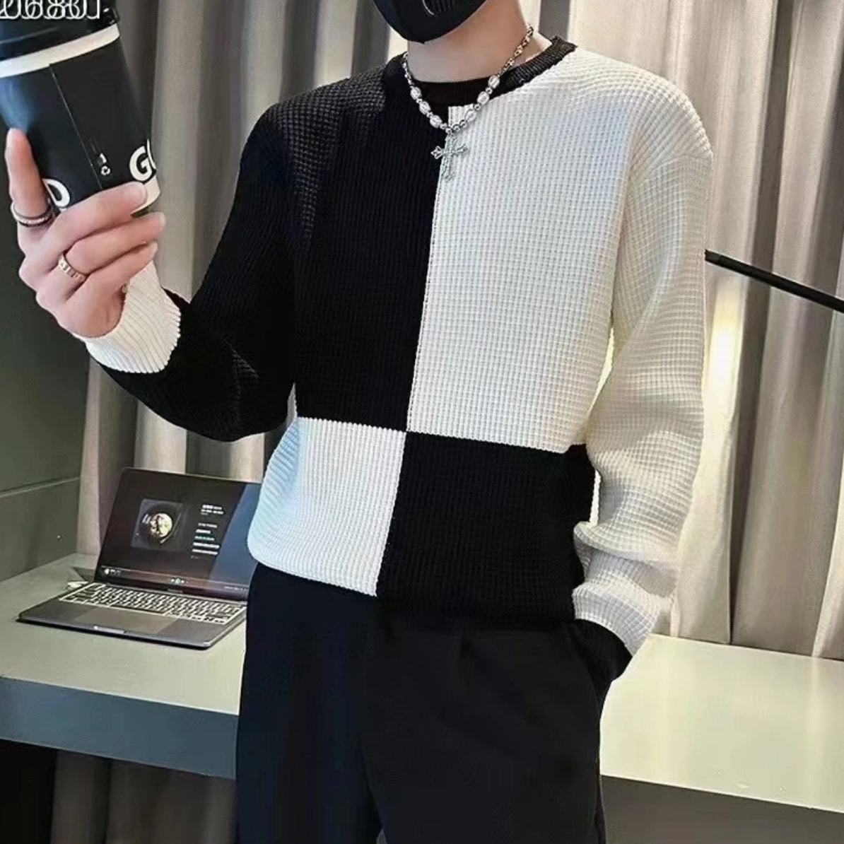 99新 Chanel/香奈儿 21C黑白拼色华夫格圆领针织长袖卫衣36码