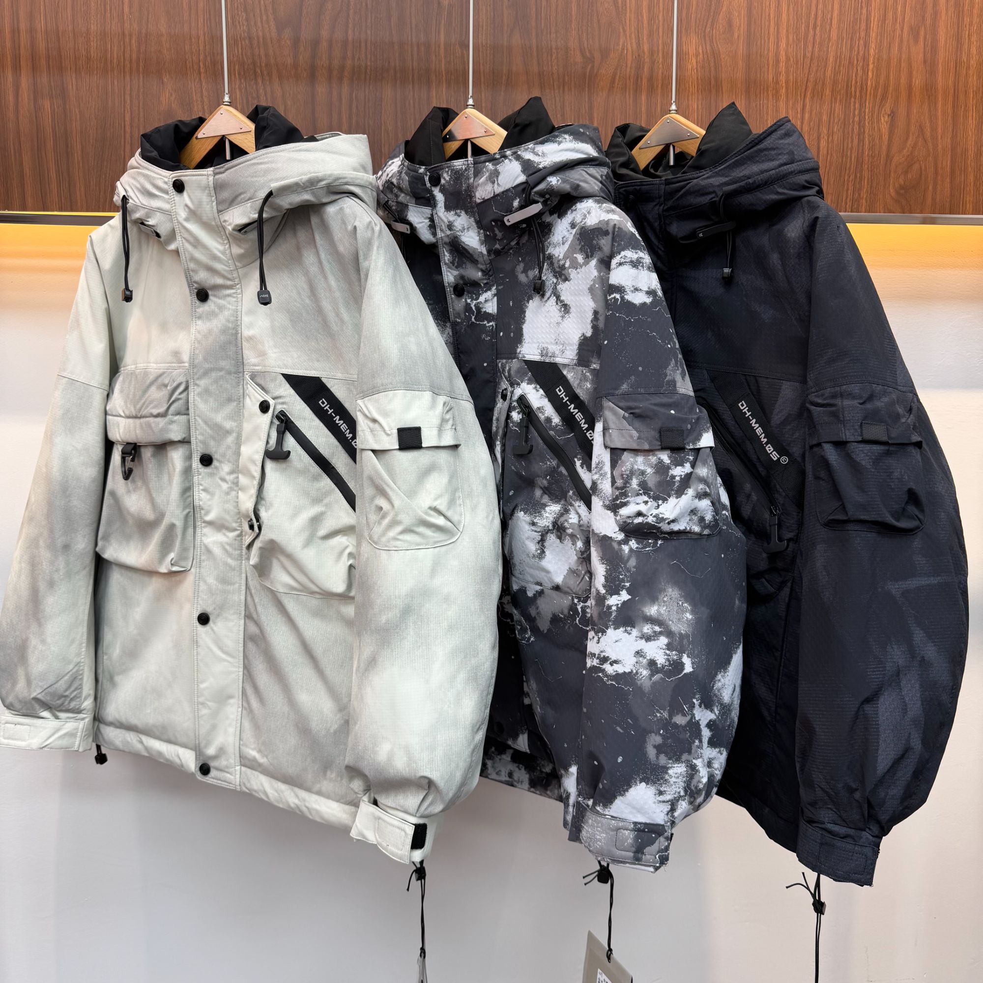 【千浔】男女同款高端绒保暖羽绒服 YR18069 A1