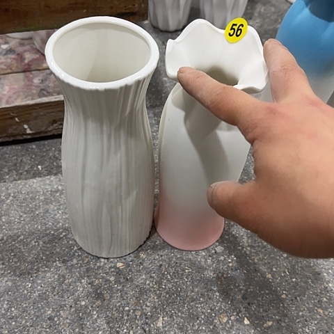瓶X**霞瑕疵24厘米56号组合陶瓷