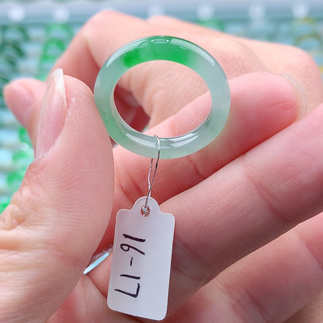 翡翠戒指未镶嵌一***啡A货缅甸翡翠