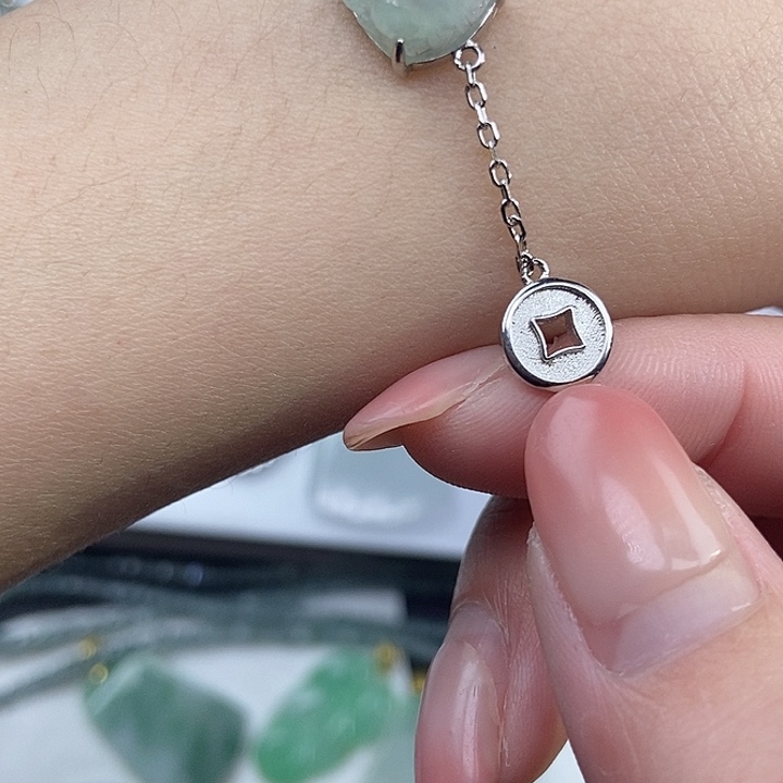 翡翠手链未镶嵌手链