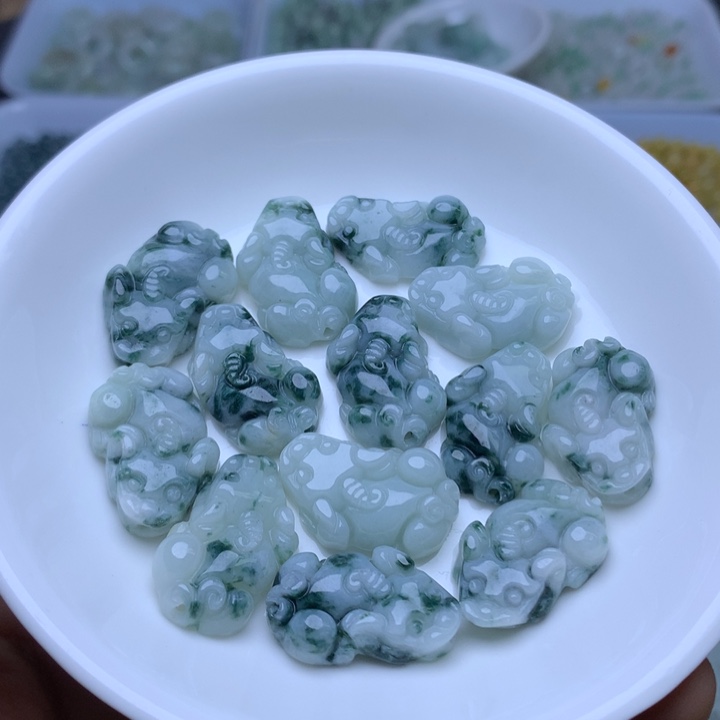 散珠翡翠貔貅3个