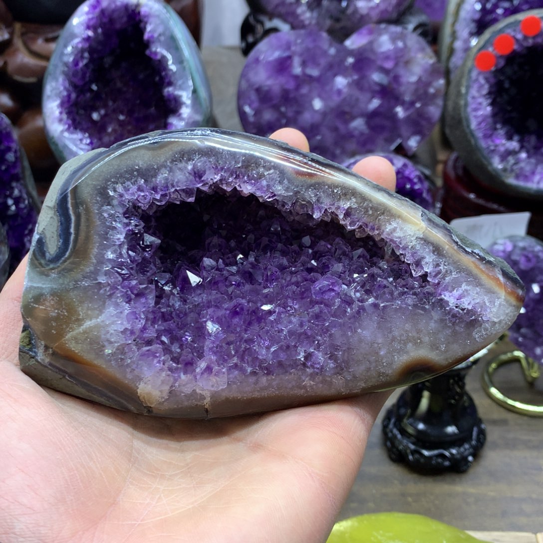紫晶大型摆件（非配饰）未镶嵌