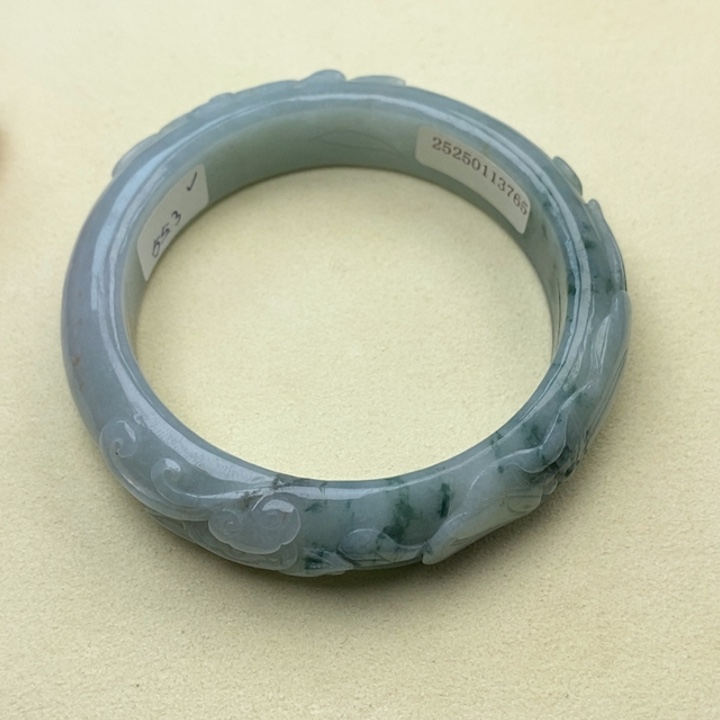 翡翠未镶嵌手镯55.2荷叶鱼226