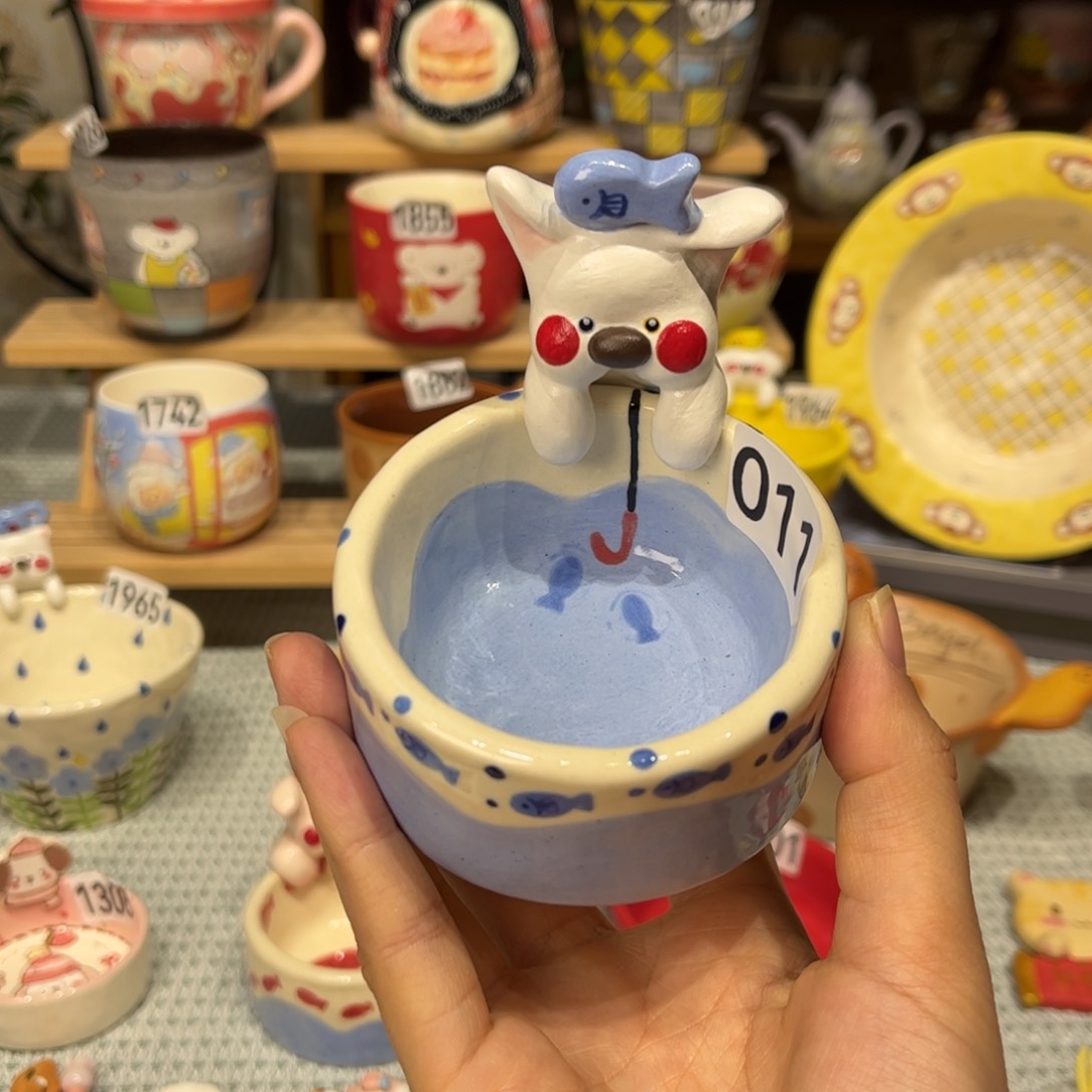 瓷片011哈哈哈哈哈哈哈哈