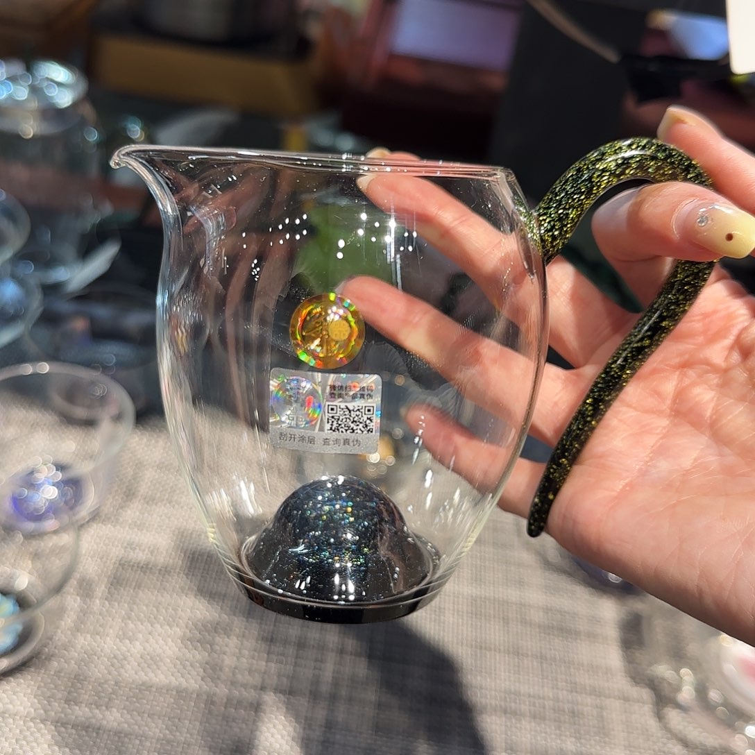 摘***星斑斓黑金怡然//////