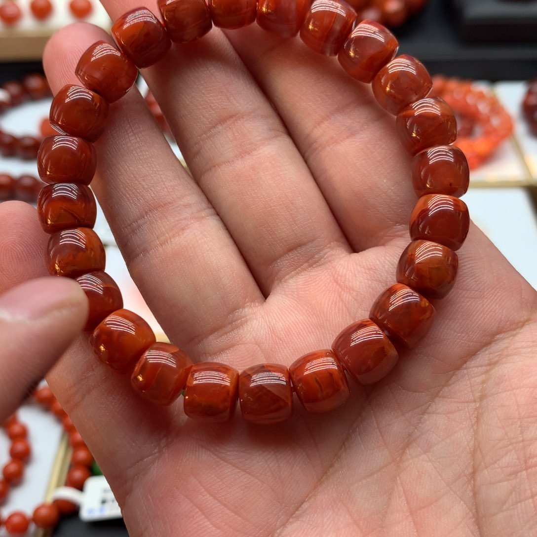 南红玛瑙手链未镶嵌