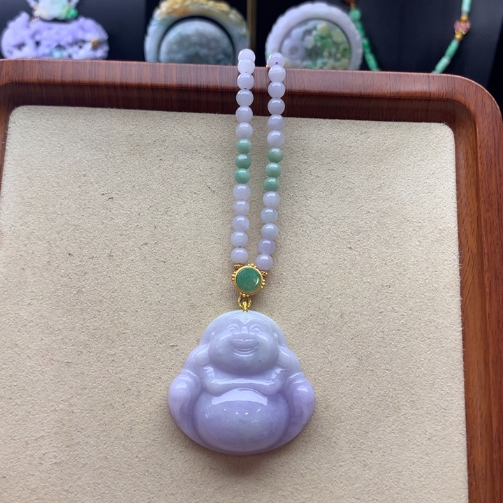 翡翠颈饰未镶嵌紫翡佛公