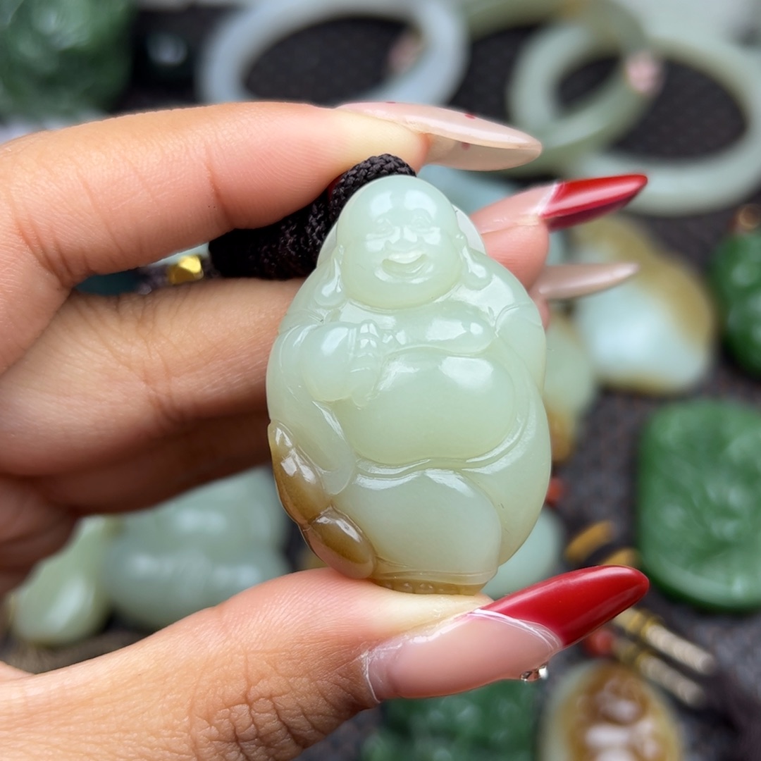 和田玉吊坠未镶嵌