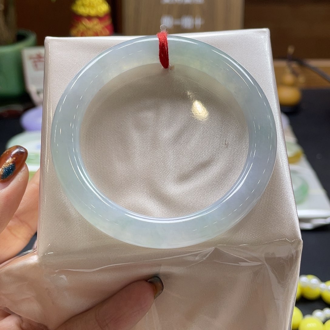 石***强翡翠未镶嵌手镯链接99