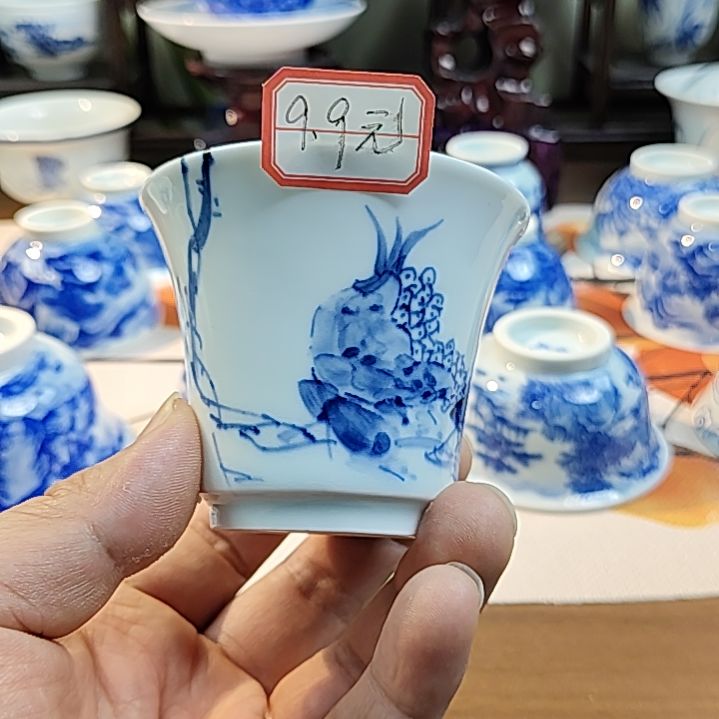 景德镇手工手绘陶瓷杯子