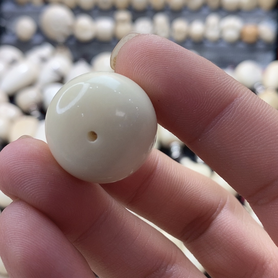 L***M菩提根/象牙果吊坠