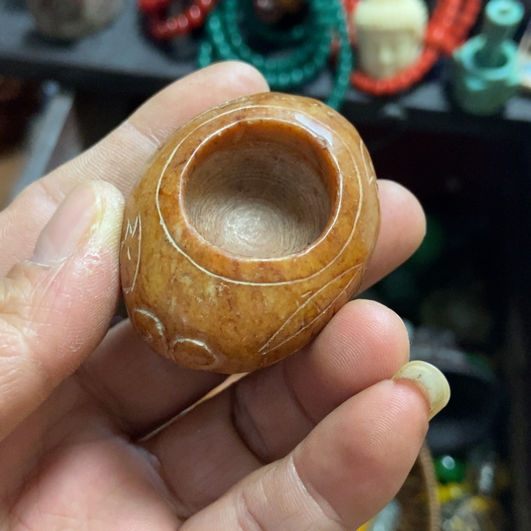 吊坠紫金钵盂菩提